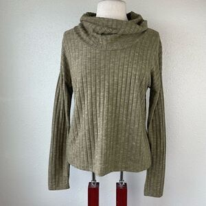 BP Cowl Neck Sweater Top Size M EUC